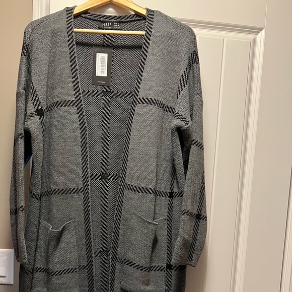 Modanisa - long gown - new with no tags - free size - Picture 1 of 4